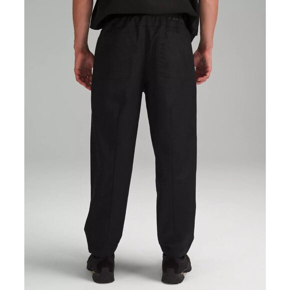 lululemon Lab Jacquard Relaxed Tapered Pant 27" - Leopardo Jacquard Black - XS - Picture 8 of 8